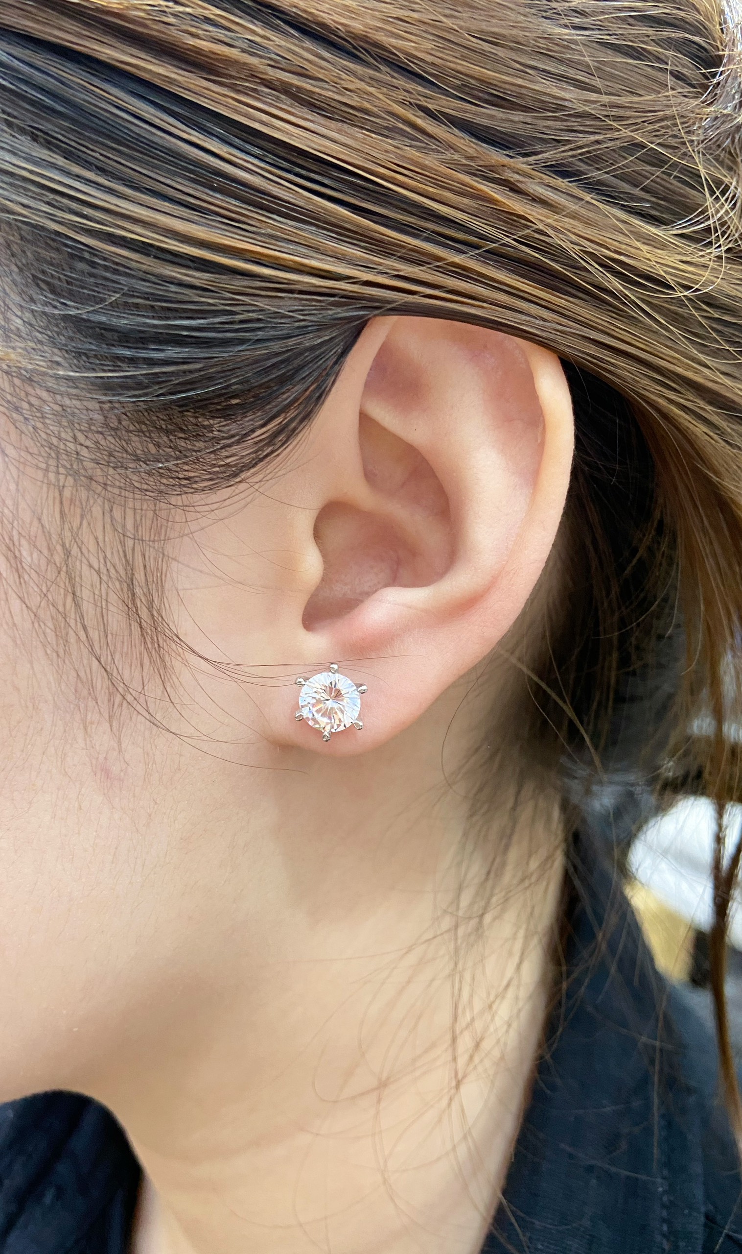 Bông Tai Stud 6 chấu Đính Đá CZ, chuôi vặn (B0176) - MOON Jewelry