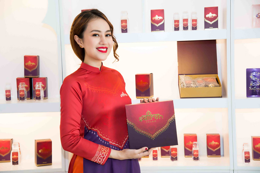 Saffron Salam Set 10gr Tặng 2gr Dòng Hữu Cơ Tinh Khiết Theo Chuẩn ISO 3632