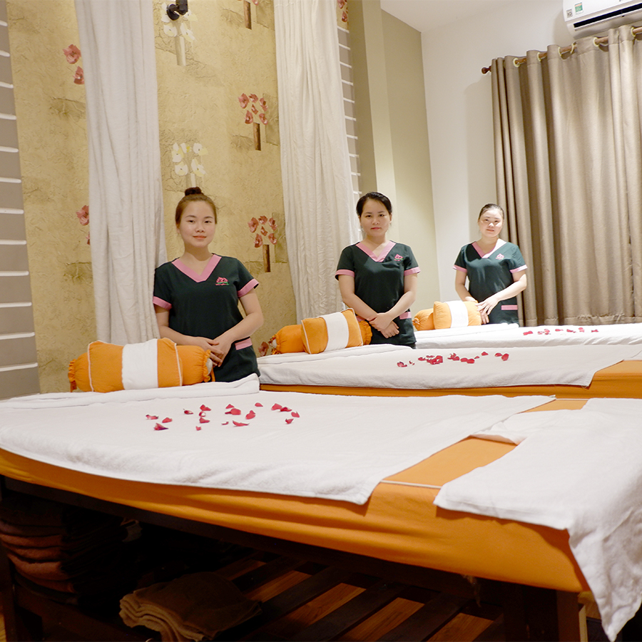 Liệu Trình Trị Mụn Chuyên Sâu - Nàng Sen Spa