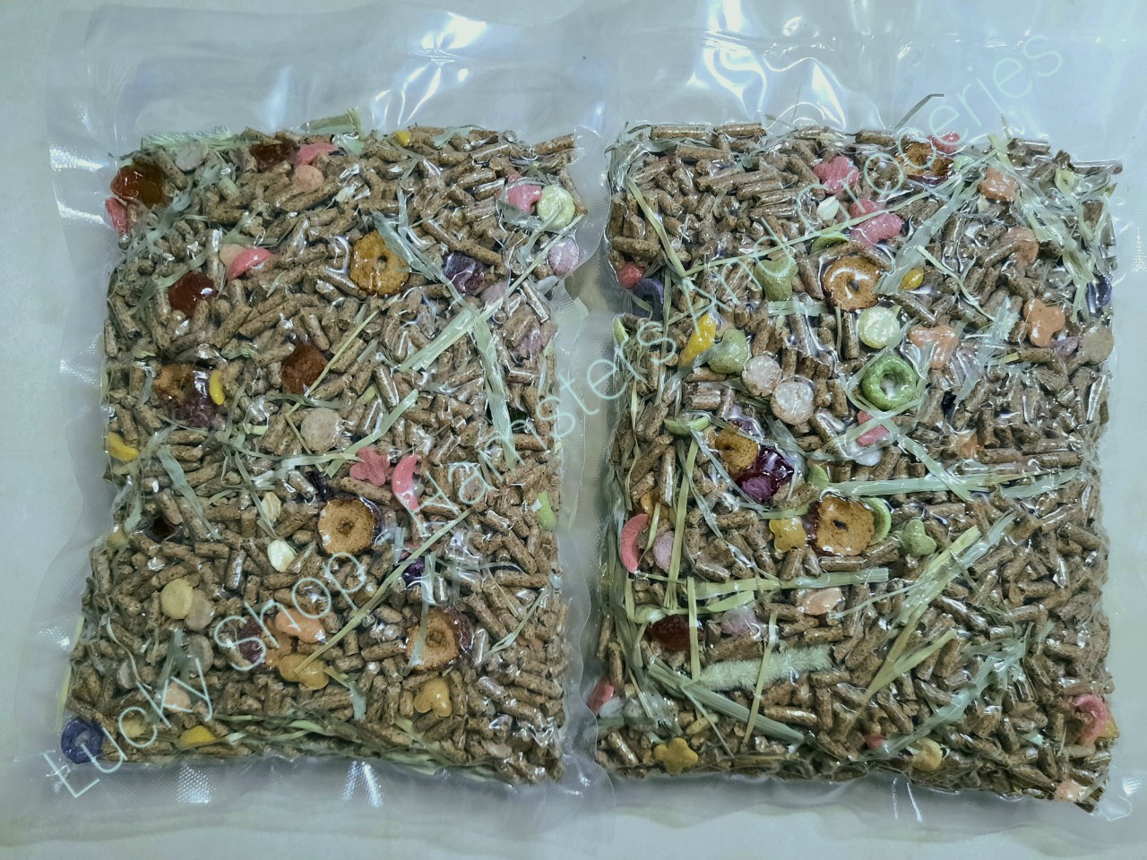 Túi 500 gr thức ăn cho thỏ , bọ ú , chuột lang ... - Mix thảo dược , cỏ Timothy