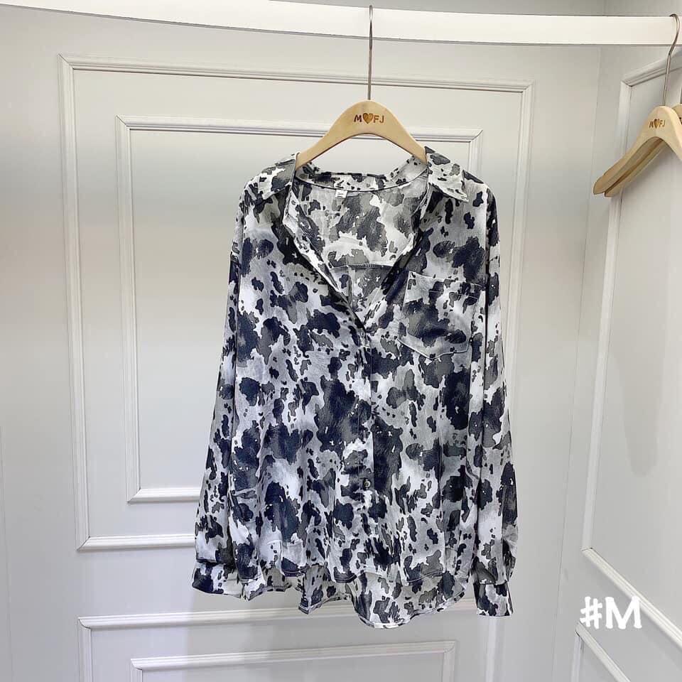 Áo sơ mi vân báo mờ