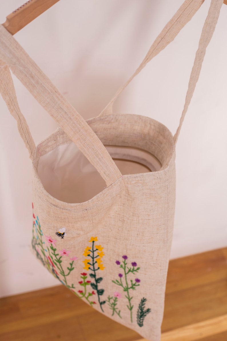 TÚI TOTE THÊU TAY VẢI LINEN HỌA TIẾT HOA DẠI