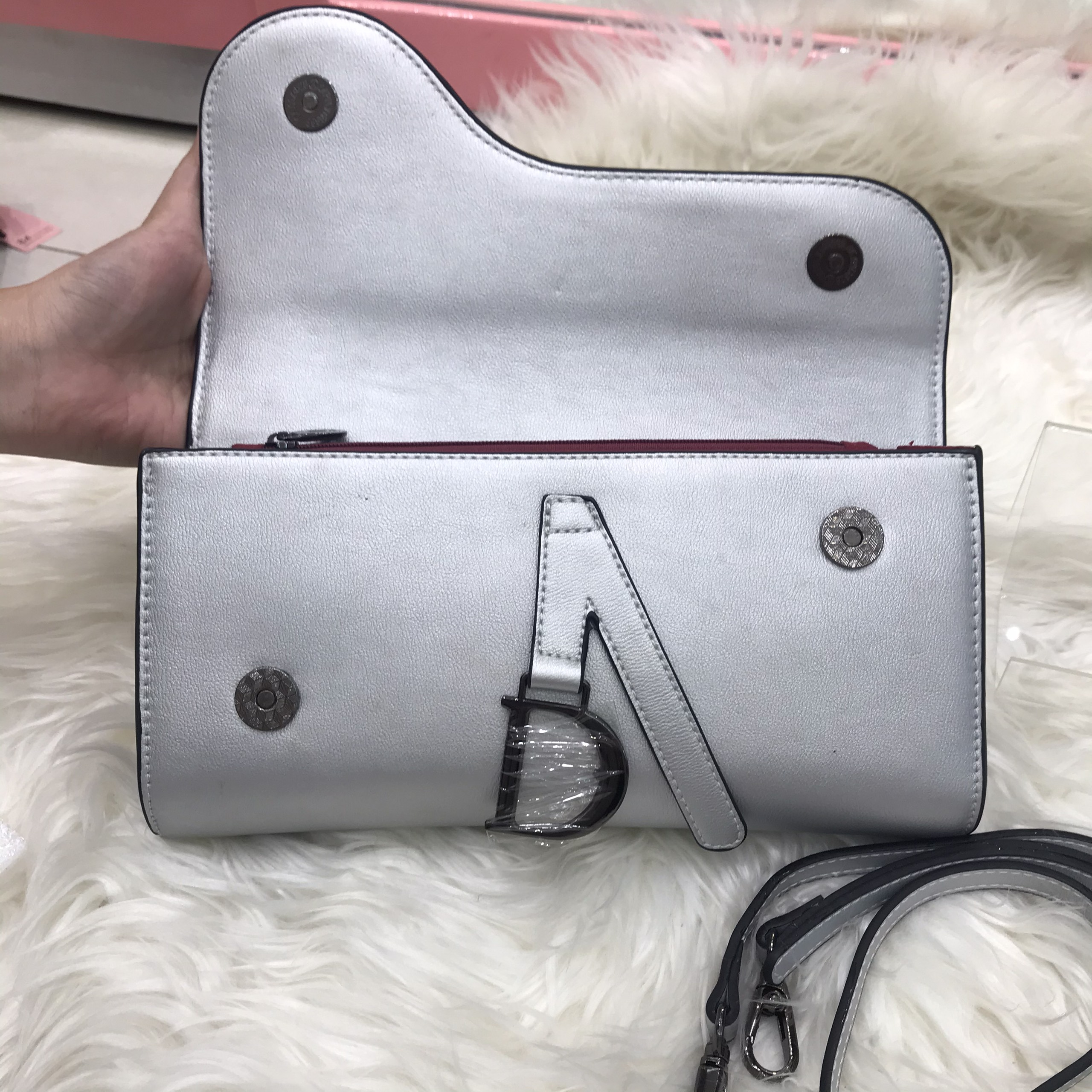 Bóp đầm clutch đeo chéo cầm tay màu bạc xinh xinh cho các bạn nữ - - VX7123B