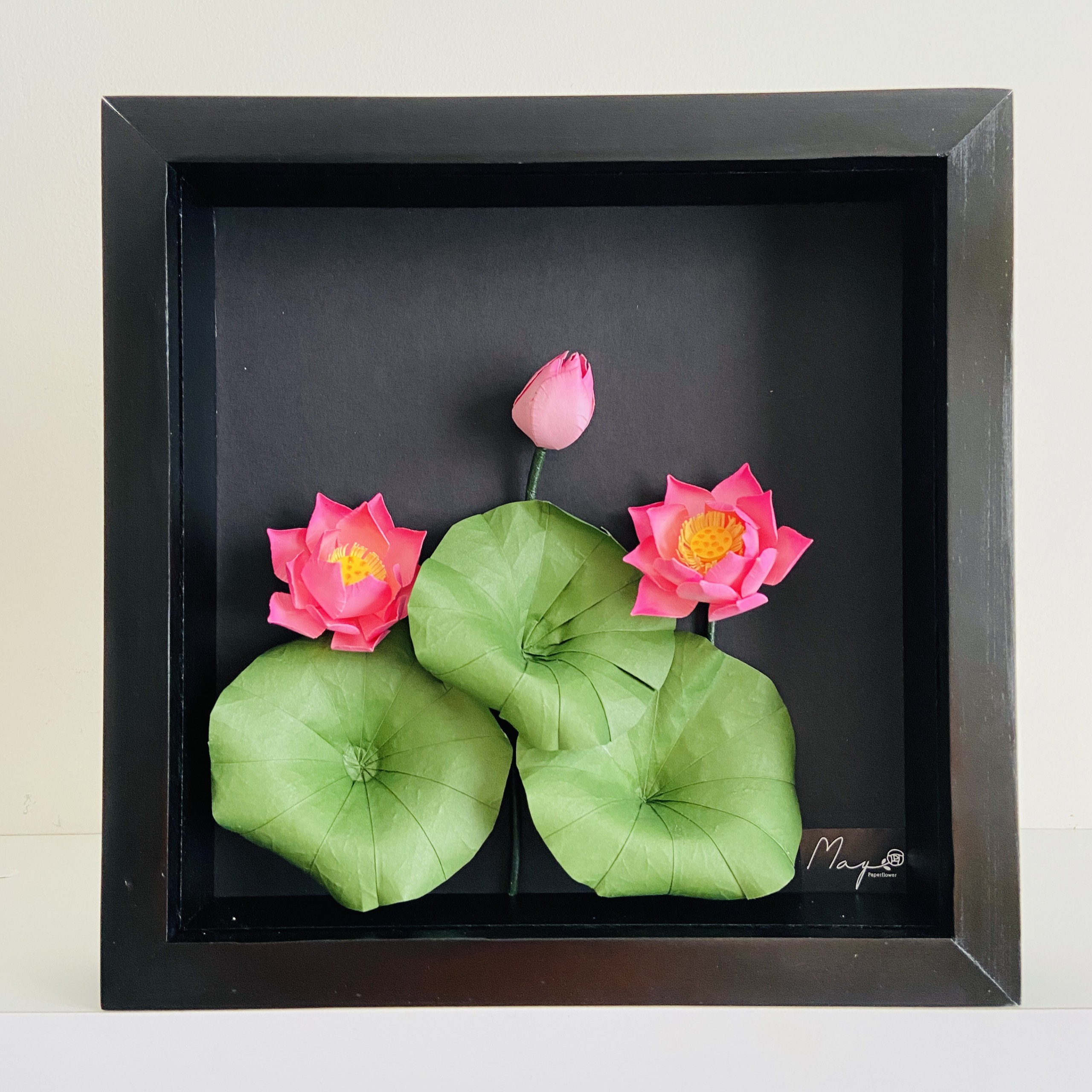 Tranh hoa giấy handmade trang trí cao cấp HOA SEN HỒNG 25x25 - Maypaperflower Hoa giấy nghệ thuật