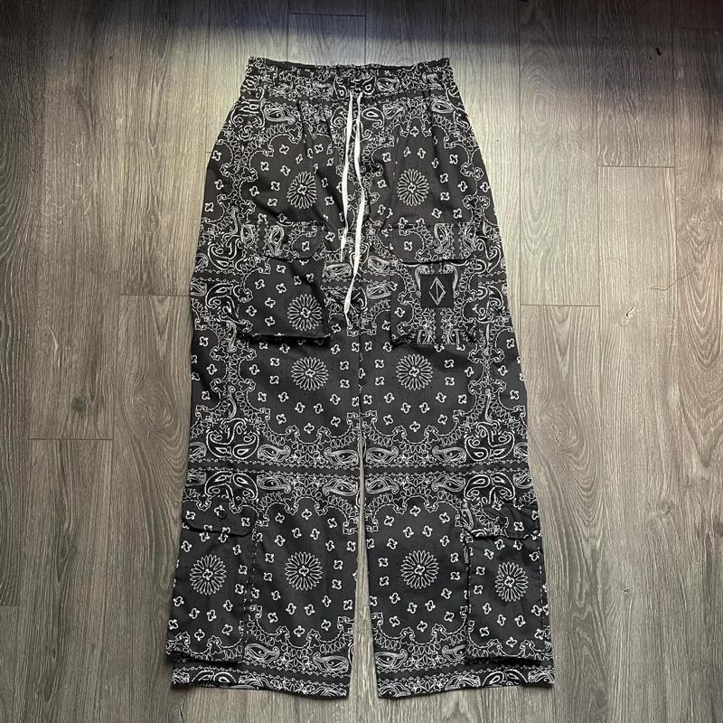 Bộ quần áo “TVD BLACK PAILEY BANDANA”
