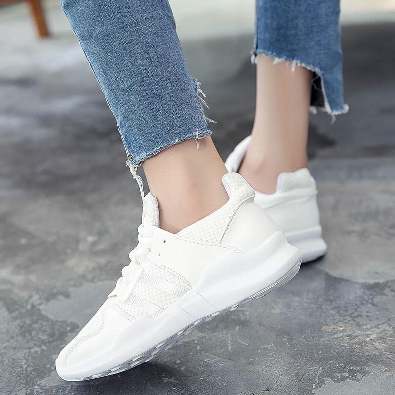 Giày sneaker chạy bộ thời trang cho nữ