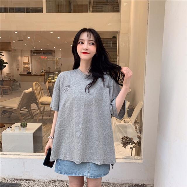 Áo thun tay lỡ form rộng