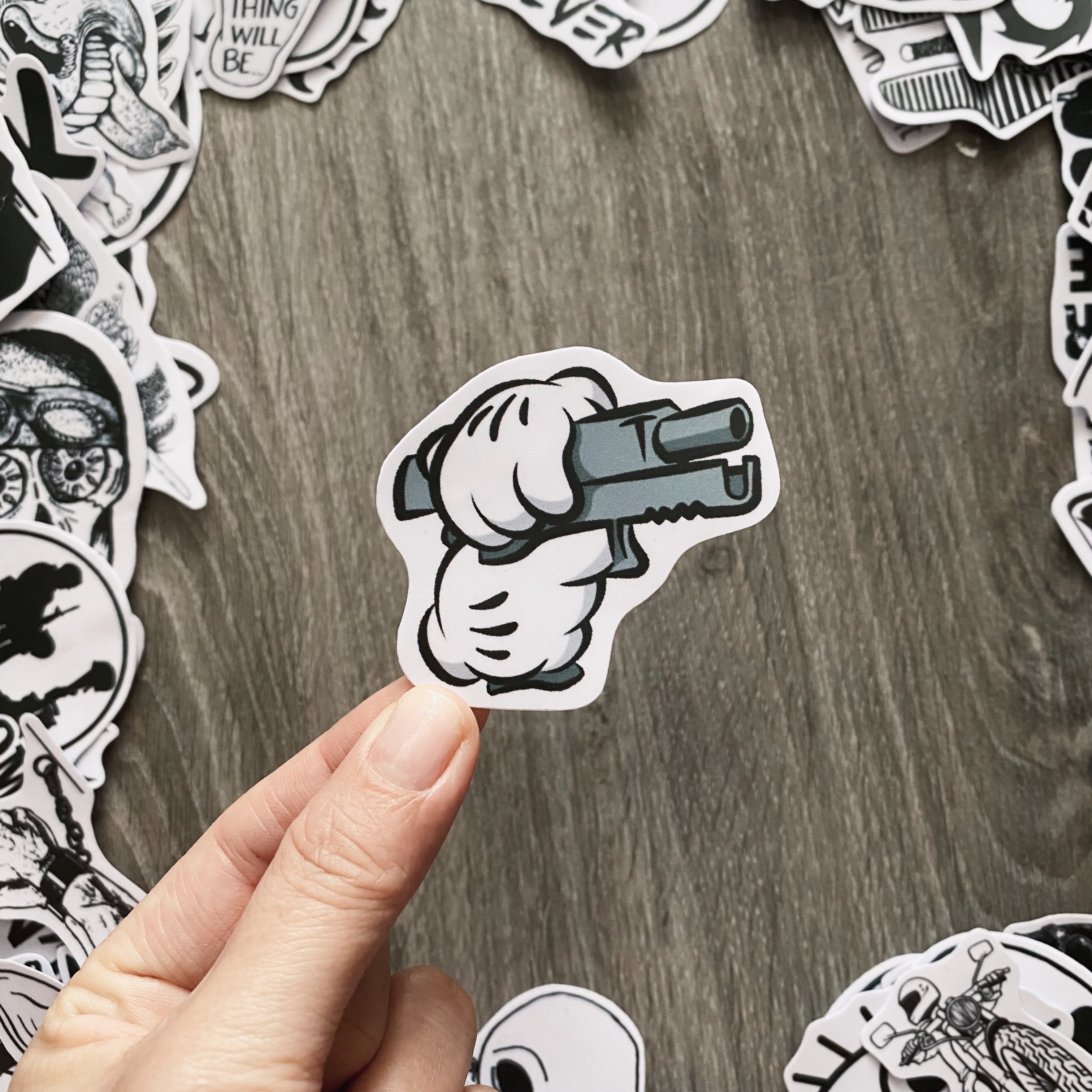 Sticker TRẮNG ĐEN - Black White - Dán Trang Trí - Chất Liệu PVC Cán Màng Chất Lượng Cao Chống Nước, Chống Nắng, Không Bong Tróc Phai Màu