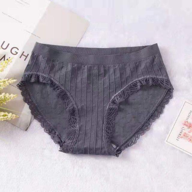 QUẦN LÓT KHÁNG KHUẨN SỌC TĂM VIỀN REN