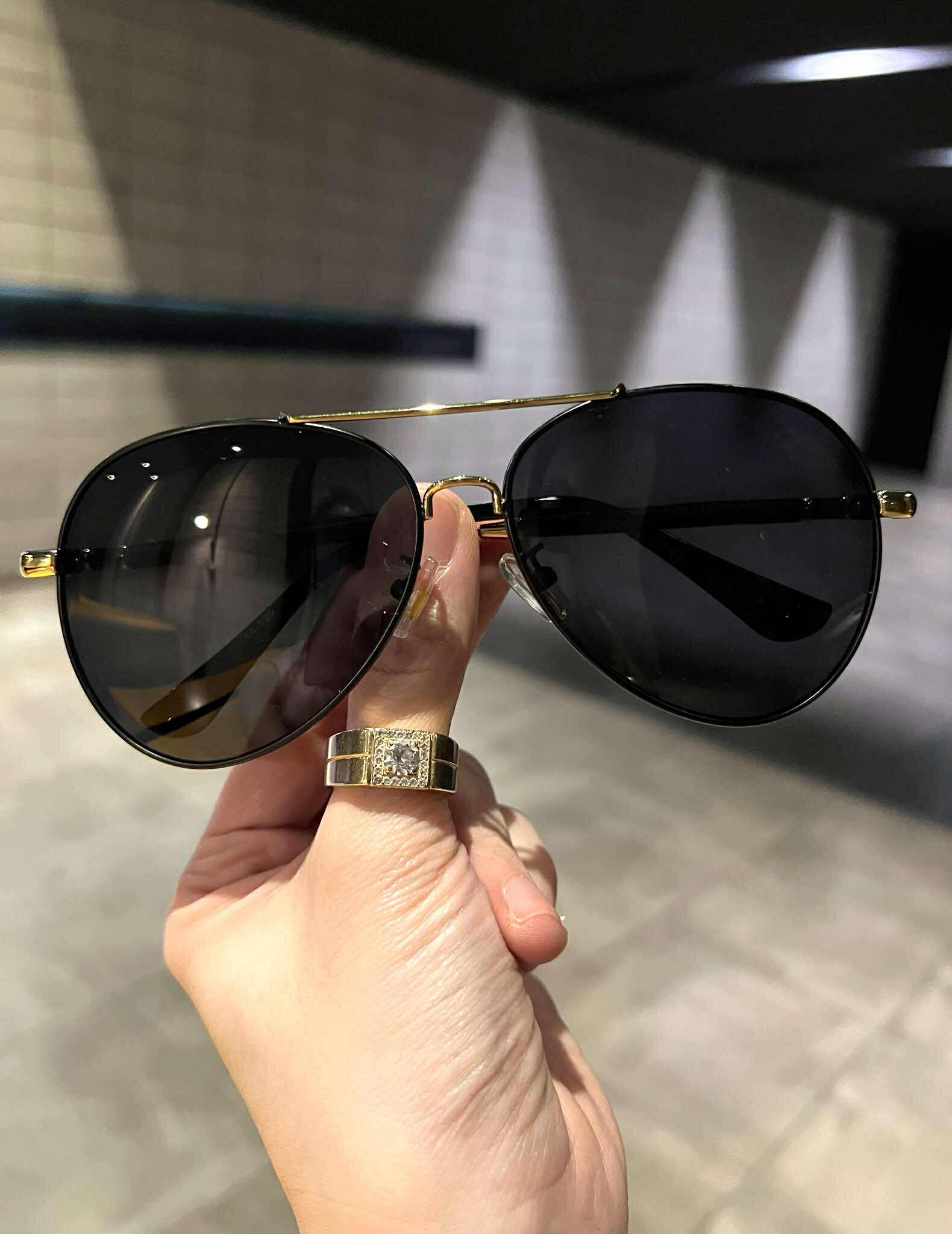 Kính râm nam thời trang cao cấp Mắt kính Polarized Phân cực chống chói + Tặng phụ kiện kèm theo