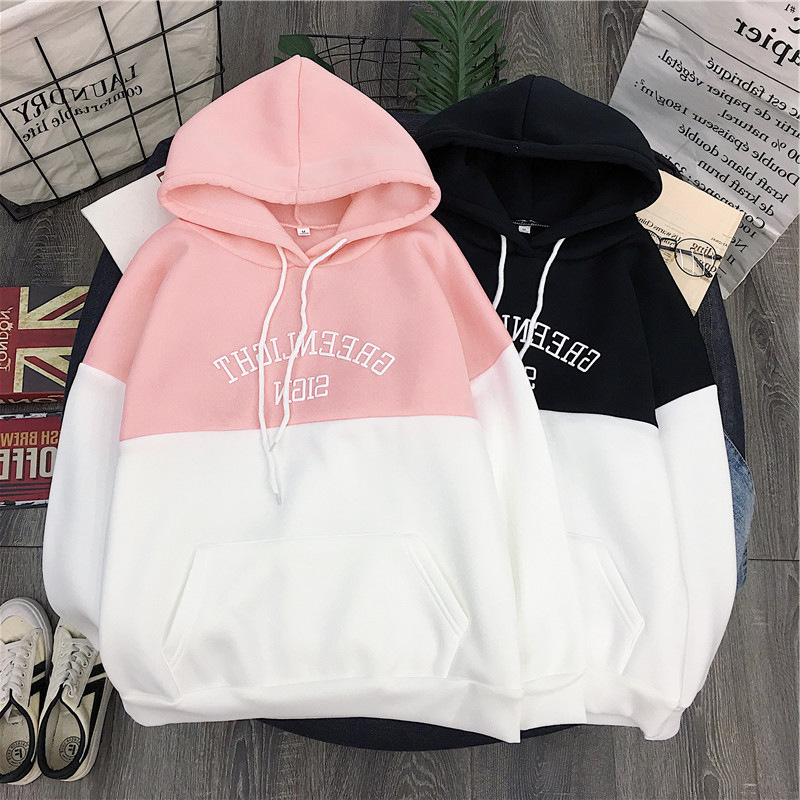 Áo Khoác Hoodie Nữ Thêu GREENLIGHT Trước Ngực - Chất Liệu Thun Nỉ - Form Dưới 60kg - Mẫu Mặc Mọi Lứa Tuổi