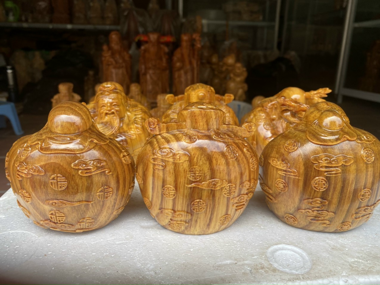 Bộ tam đa trứng phúc lộc thọ bằng gỗ huyết long đẹp long lanh kt 10×10×9cm