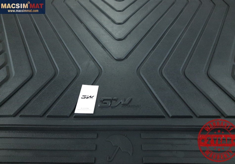 Thảm lót cốp xe ô tô BMW New X3 nhãn hiệu Macsim 3W chất liệu TPE cao cấp màu đen