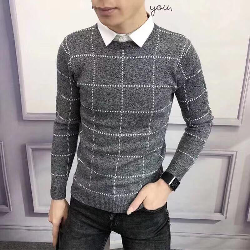 Áo Len Cổ Tròn Màu Be Kẻ Ca Rô Sọc Vải Lông Cừu Xuất Hàn Mẫu Mới