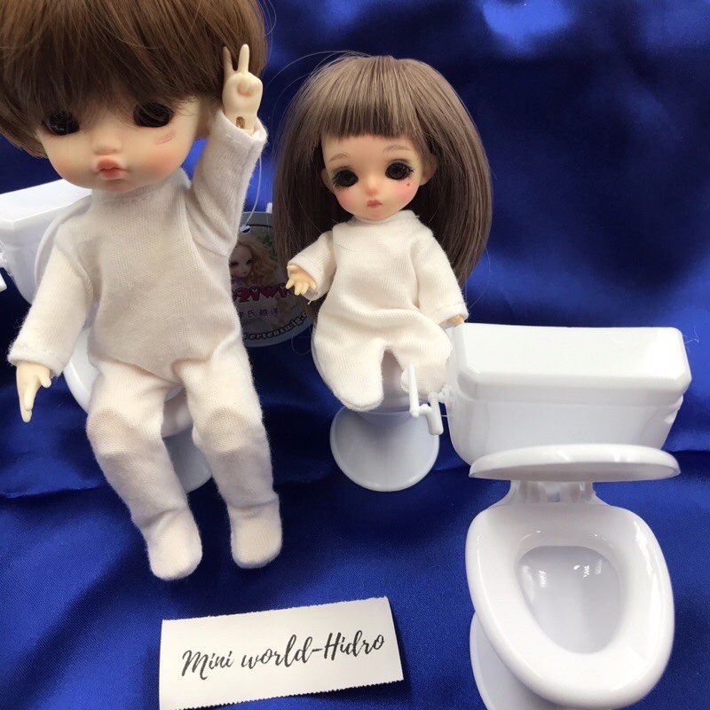 Đồ chơi mô hình Toilet bồn cầu nhà vệ sinh wc Mini tí hon dùng cho búp bê trang trí nhà búp bê Dollhouse, miniature