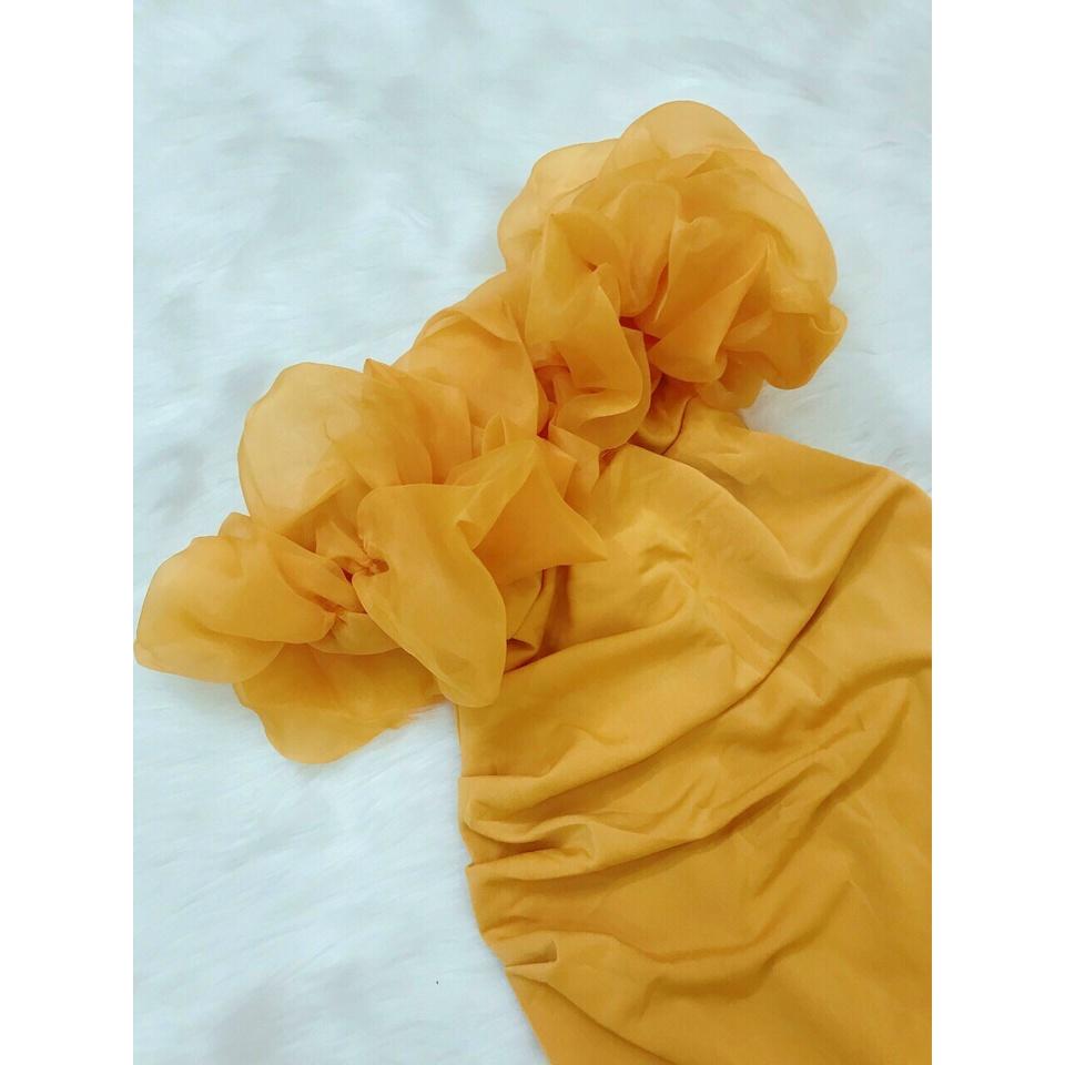 Đầm body dự tiệc lệch vai bèo ngực xếp ly sang chảnh