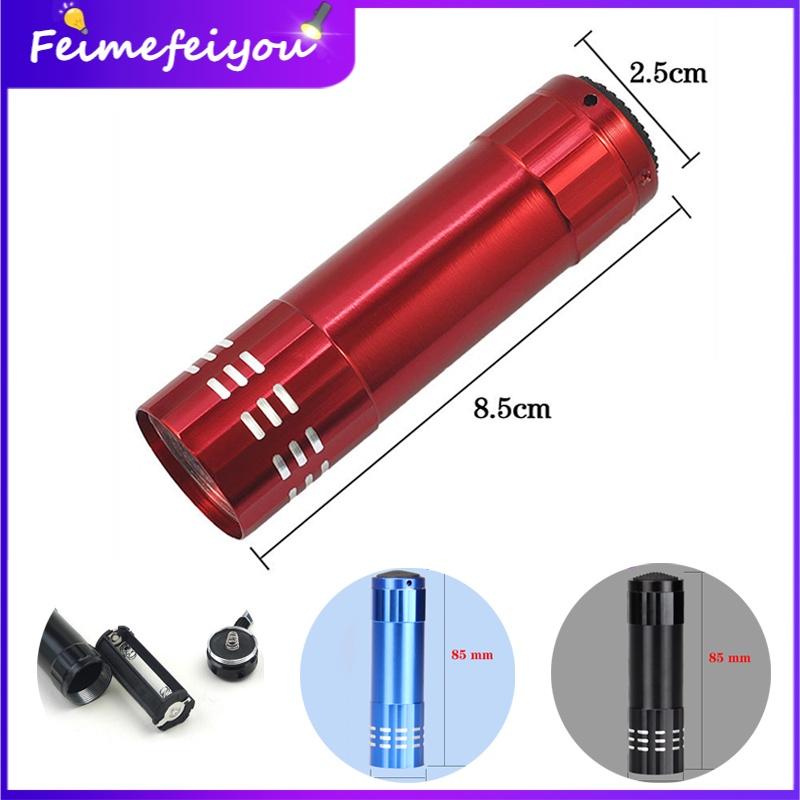 Đèn pin mini 9 bóng LED sử dụng pin AAA