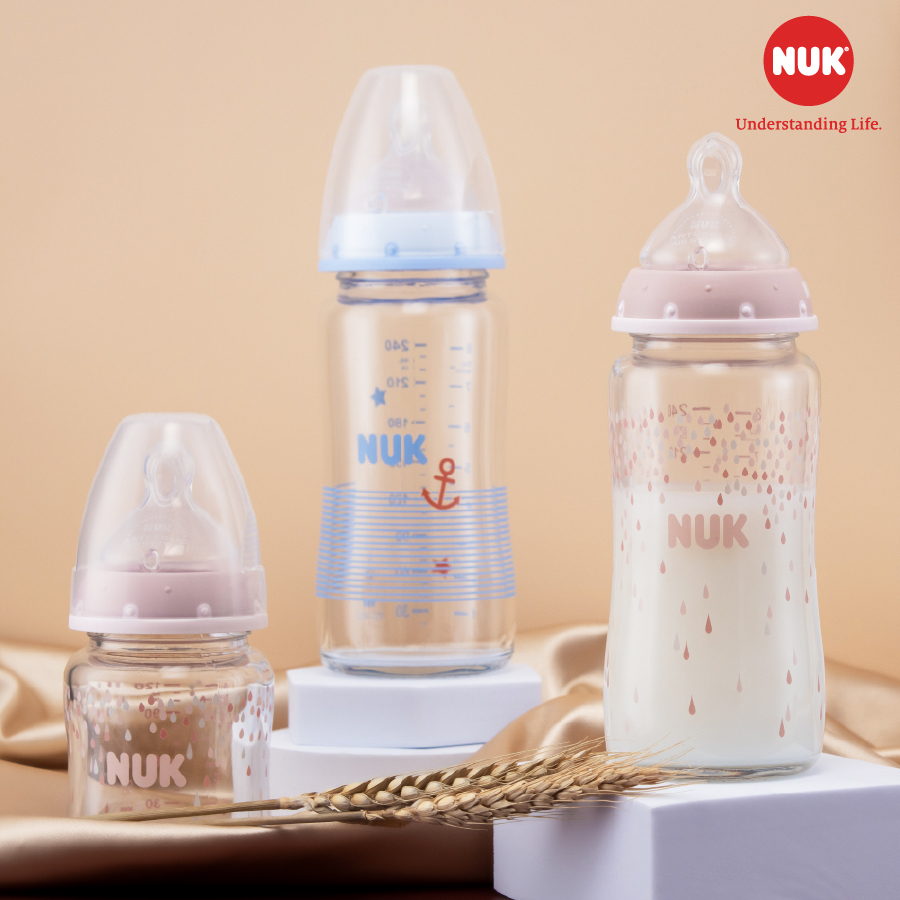 Bình Sữa Thủy Tinh 120ml Núm Ti Silicone S1 Nuk NU66126 (Size M) - Màu Ngẫu Nhiên