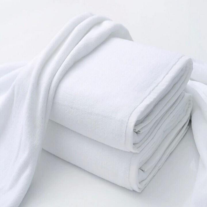 Combo áo choàng + khăn tắm khách sạn
