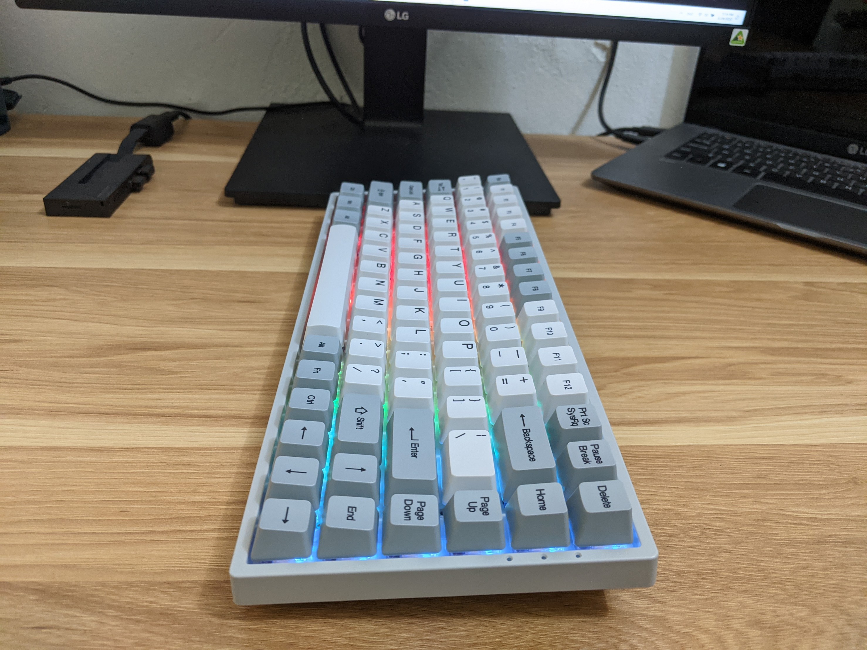 Bàn phím cơ AKKO 3084B Plus Silent - Hàng chính hãng.