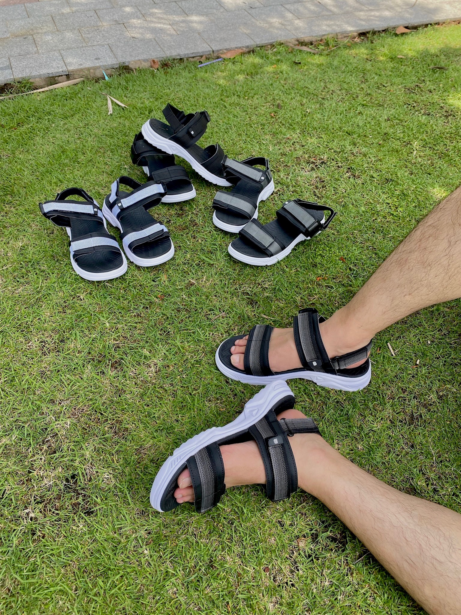 Giày Sandal Nam The Bily Quai Ngang - Đế Trắng Lót Đen Màu Xám Thổ Cẩm BLDTMD03