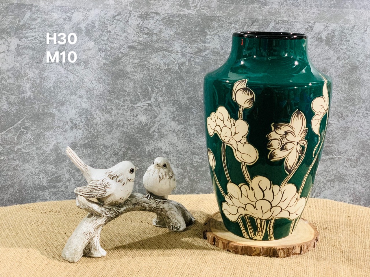 Bình Khắc Hoa Sen H28-30Cm