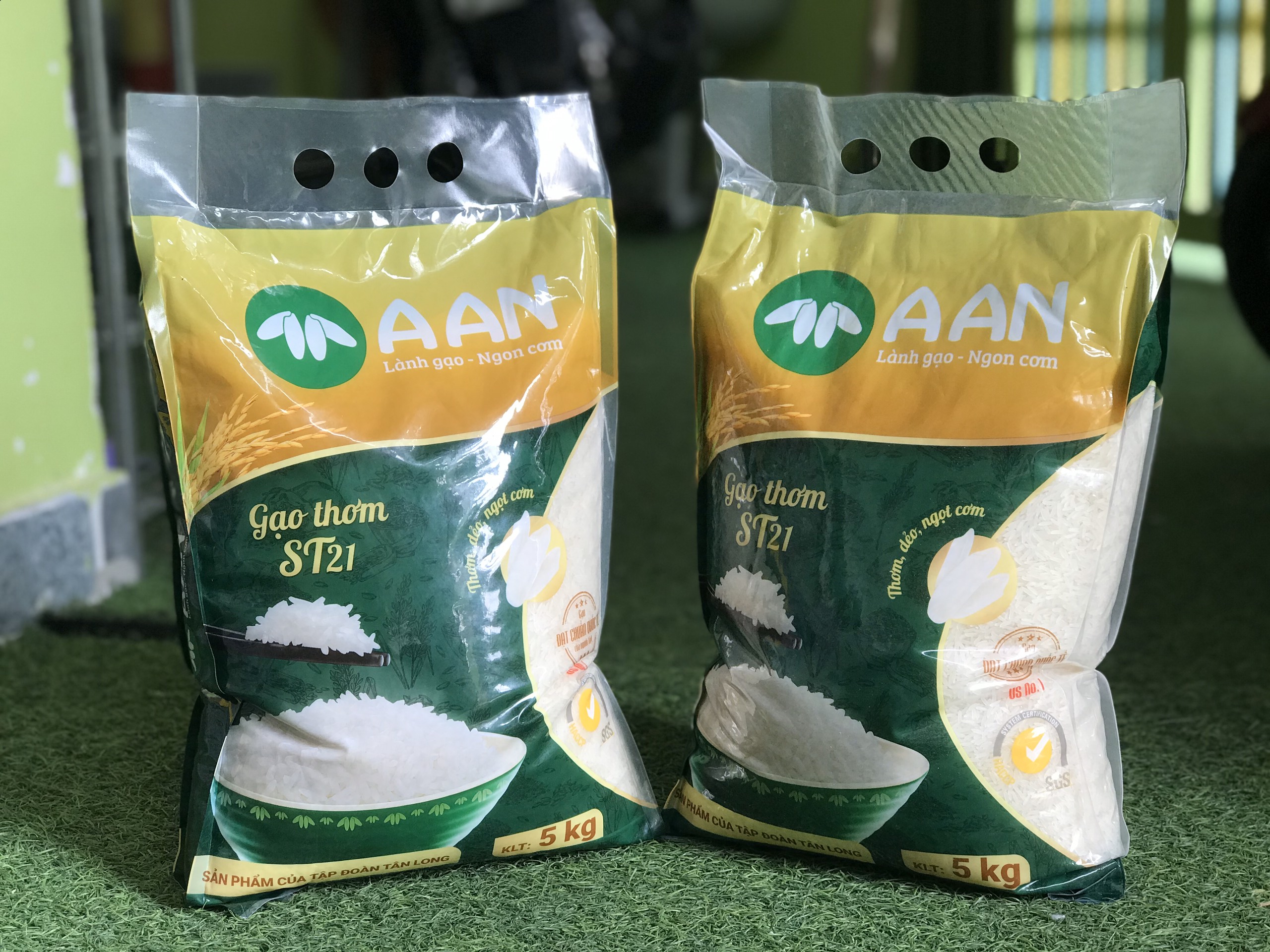 Đặc sản An Giang - Gạo Thơm ST21 A AN Túi 5Kg - Gạo đặc sản Sóc Trăng - Thơm hoa lài nhẹ, cơm ngọt, rất dẻo, hạt cơm kết dính - OCOP 4 Sao