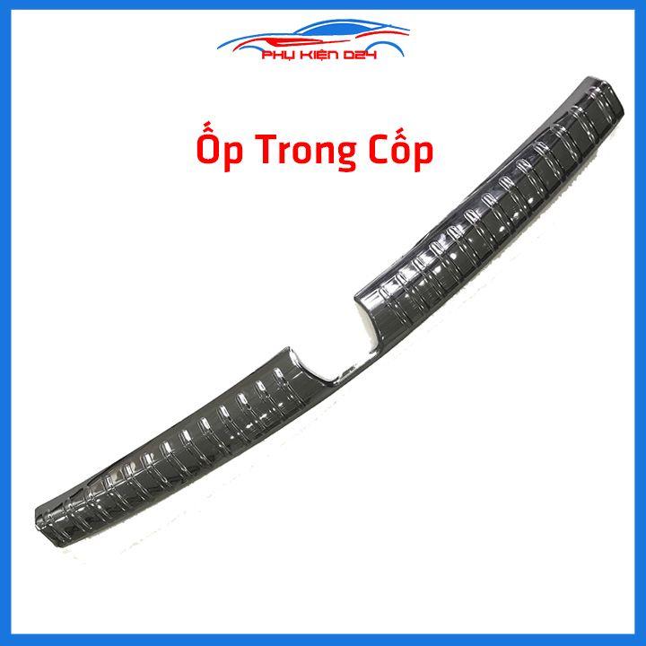 Ốp chống trầy cốp Accent 2021-2022 thép không gỉ vân Titan chống trầy bảo vệ xe