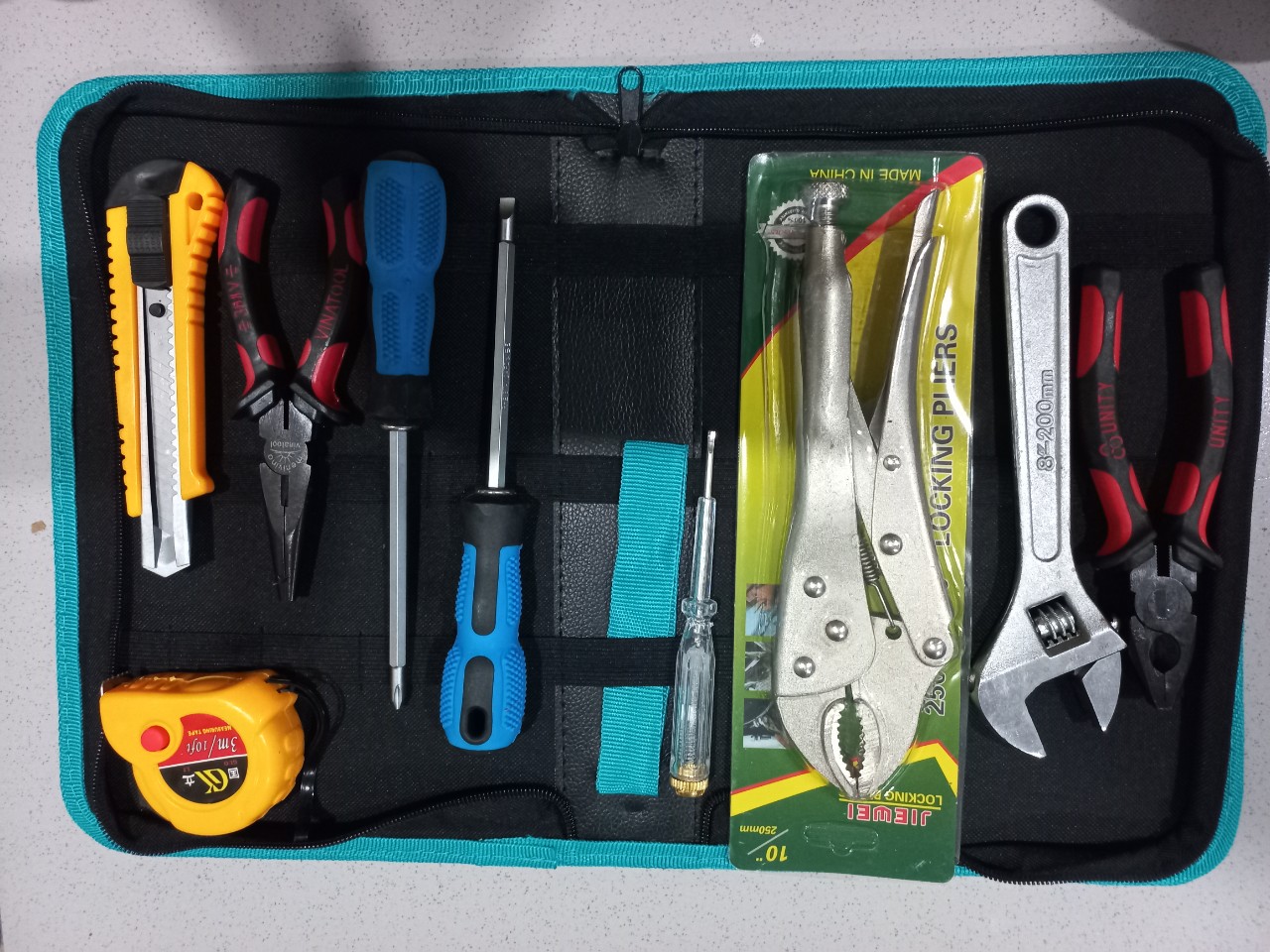 BỘ DỤNG CỤ SỬA CHỮA ĐIỆN NƯỚC 9 MÓN CÓ TÚI DC3