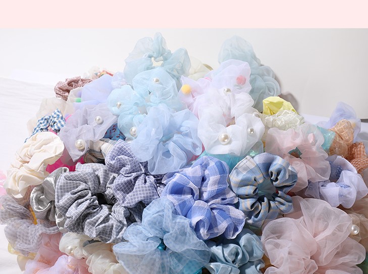Buộc tóc Scrunchies phong cách Hàn Quốc trẻ trung