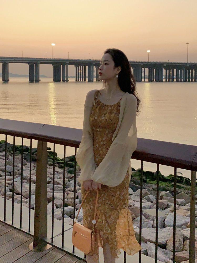 TOBE1SHOP Váy lụa trắng, váy lụa hoa, váy dài mùa hè 2023.