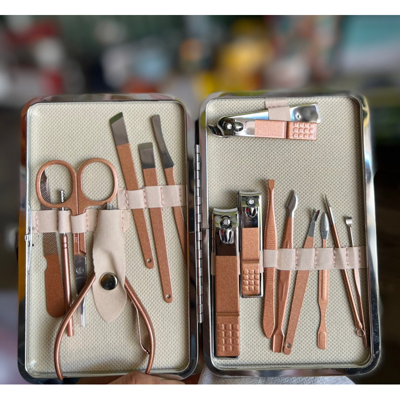 Bộ Dụng Cụ Bấm Móng Tay 16 món - Bộ Cắt, Bấm Dũa Móng Tay  Cao Cấp Có Hộp Đựng Sang Trọng