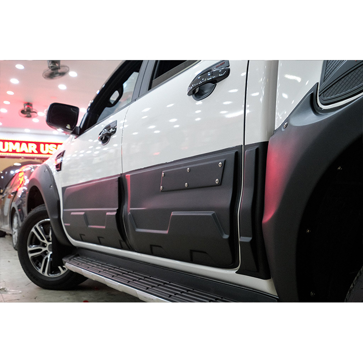 Ốp Hông Bản Lớn Dành Cho Xe Ford Ranger XLS 2020 & Ford Ranger Witrack 2020