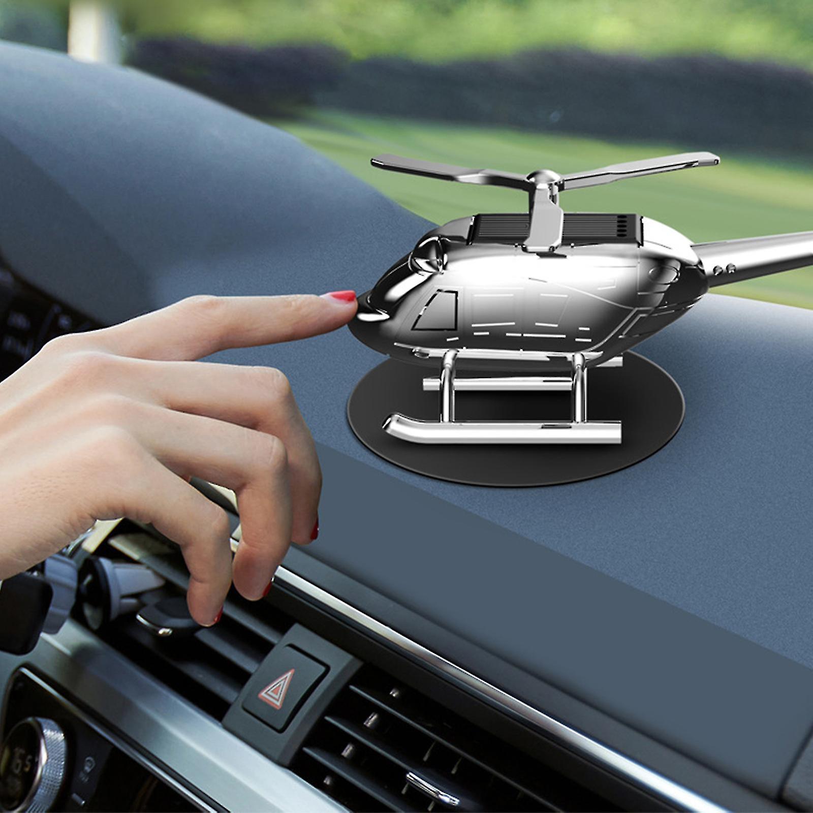 Trang trí máy bay trực thăng quay hương liệu cho trang trí nội thất ô tô