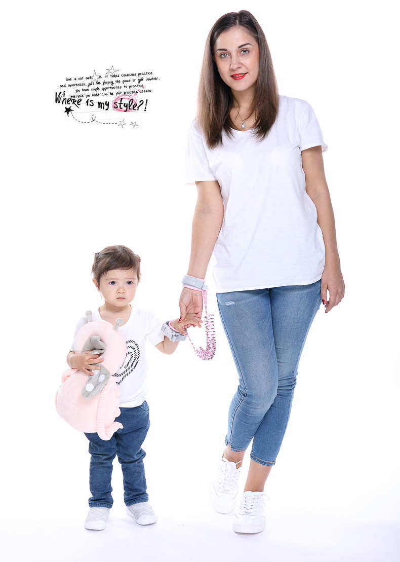 VÒNG DÂY ĐAI ĐEO TAY DẮT TRẺ EM CHỐNG ĐI LẠC - DÂY LÕI THÉP SIÊU NHẸ - PHÁT SÁNG BUỔI TỐI – DÂY CUỘN LÒ XO GỌN GÀNG - DH2011