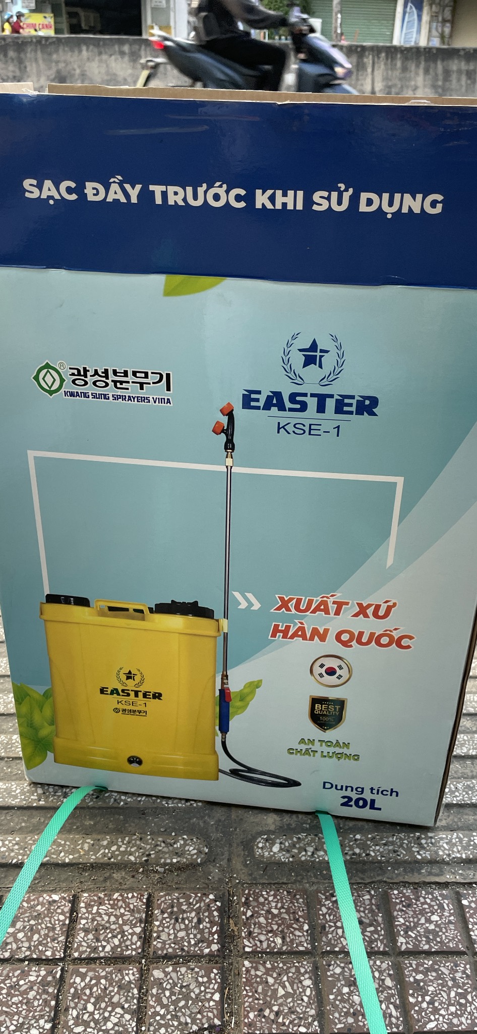 Bình xịt điện EASTER HÀN QUỐC 20 LÍT