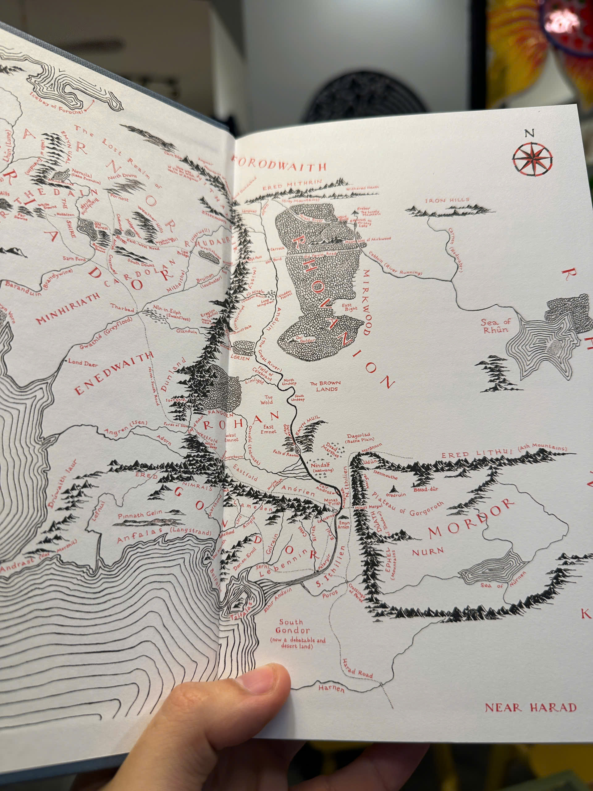 Sách - The Return of The King (Lord of The Rings series) by J.R.R. Tolkien | Fantasy / Ngoại văn