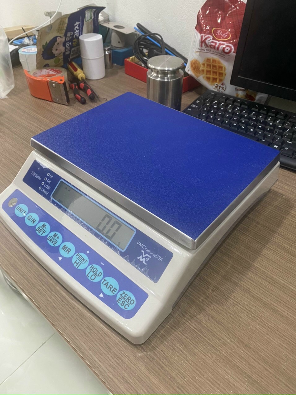 Cân điện tử VMC TTS 3kg được sử dụng trong các ngành công nghiệp nhẹ, đóng gói, cân đối chứng, bưu phẩm và đặc biệt ngành thực phẩm…