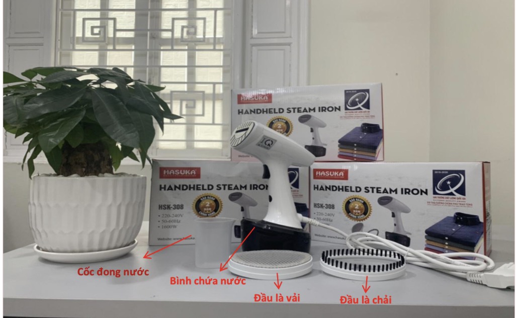 Bàn Ủi, Là Hơi Nước Cầm Tay 1600W - Hasuka HSK308 - Hàng Chính Hãng