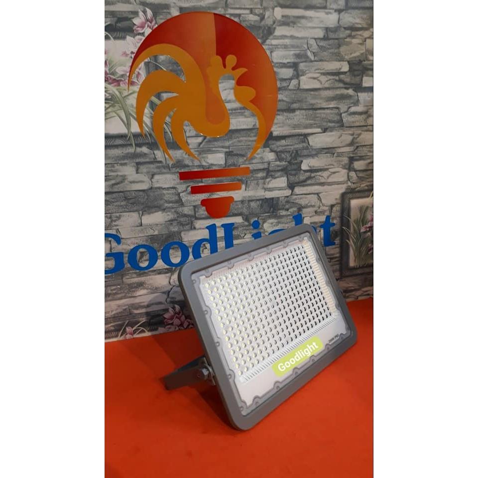 Đèn pha led tổ ong Goodlight cao cấp