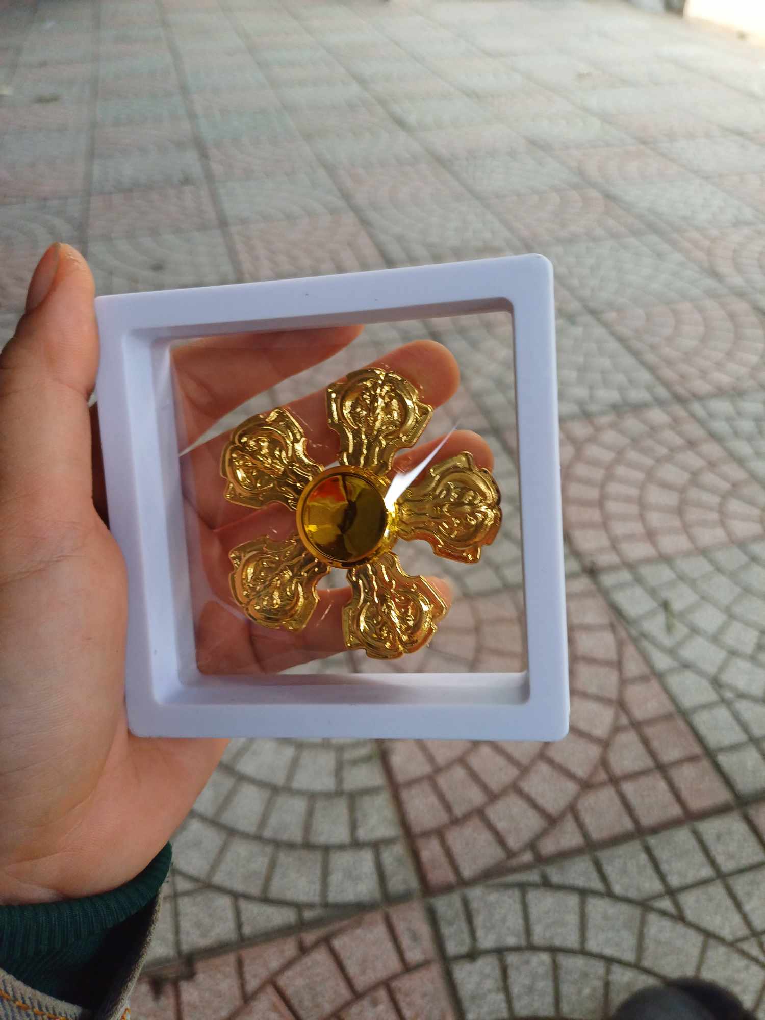 Đồ  chơi con quay spinner kim loại nhiều mẫu đẹp