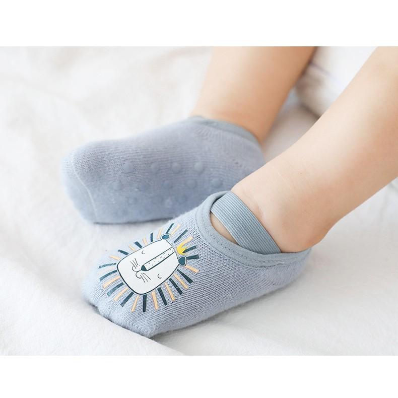 Tất hài chống tụt gót cho bé trai bé gái cực xinh phù hợp với bé từ 0-3 tuổi loại xịn cao cấp