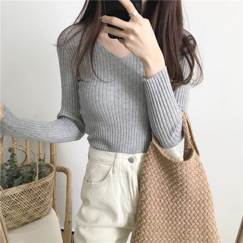 Áo len nữ tay dài cổ chữ V màu trơn