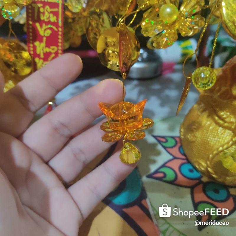 Thỏi vàng trong 2cm 1 thỏi