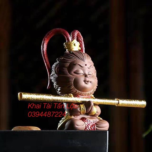 Tượng Tôn Ngộ Không râu cong gốm tử sa kèm gậy như ý