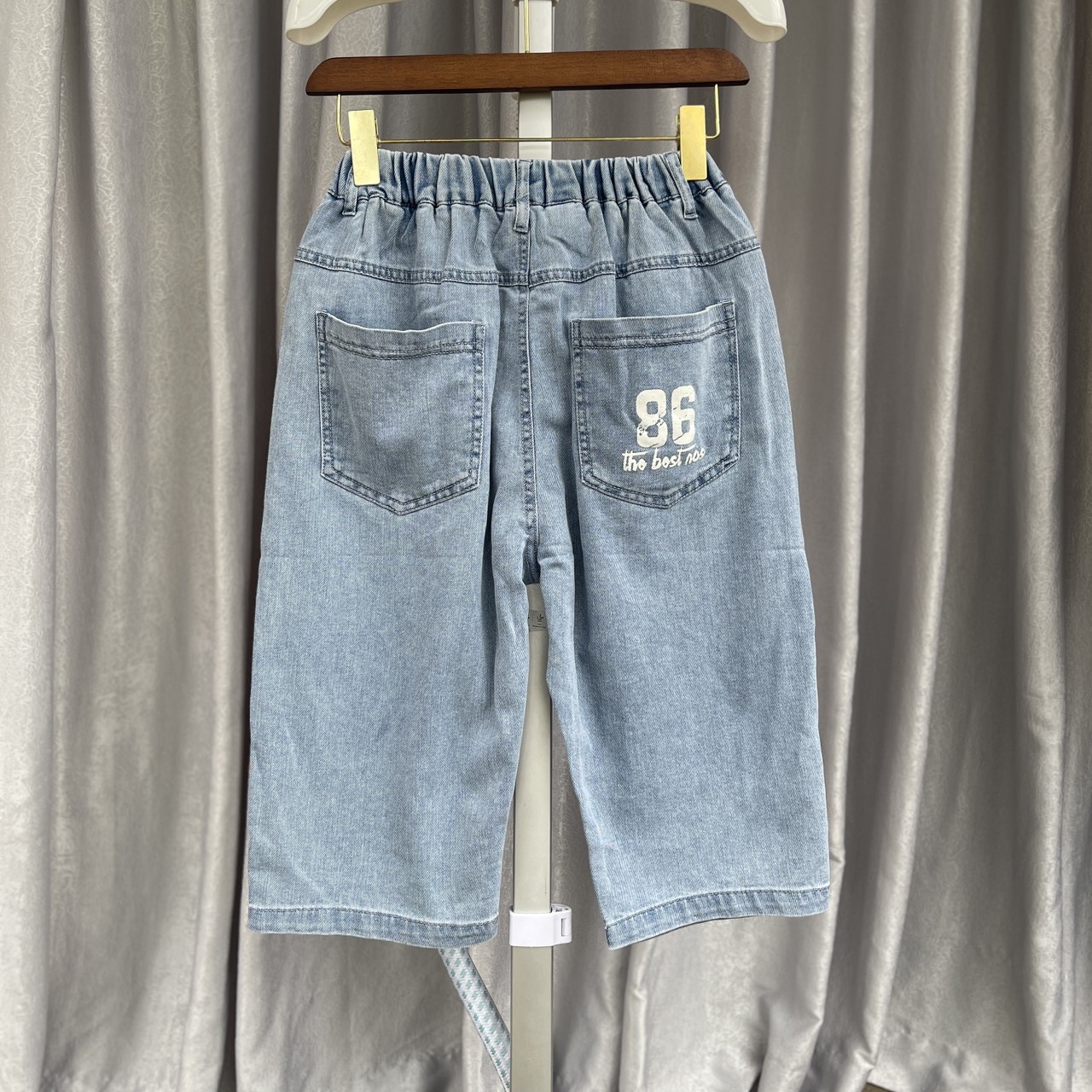 Quần bò bé trai lửng size đại, Quần jean trẻ em 14-20 tuổi in số 86 vải mềm mại khỏe khắn thời trang