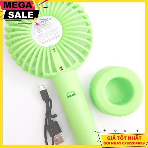 Quạt Mini Cầm Tay Có Đế Siêu Hot (Màu Ngẫu Nhiên) - Giao Hàng Toàn Quốc