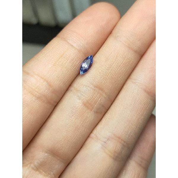 040- L HẠT TANZANITE STONE (THIÊN NHIÊN)