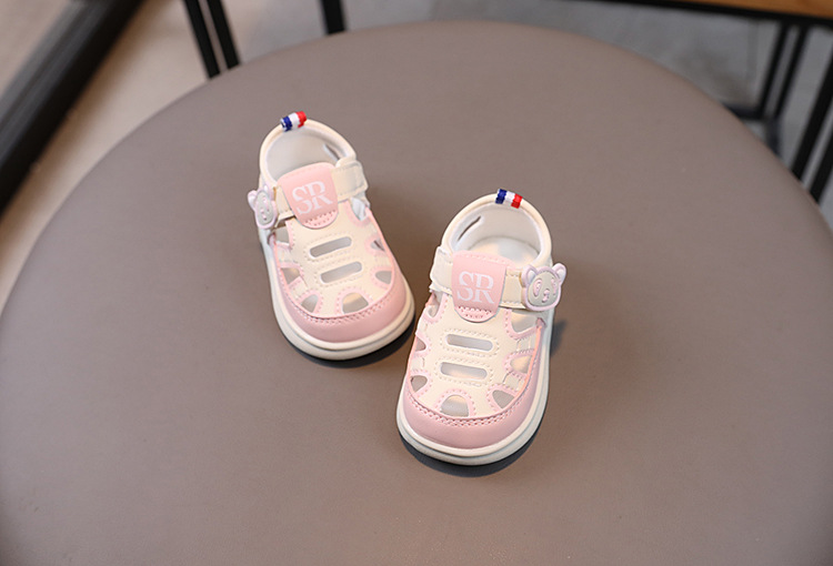 Giày Sandal quai hậu cho bé gái tập đi siêu nhẹ, chống trơn trượt – GSD9100