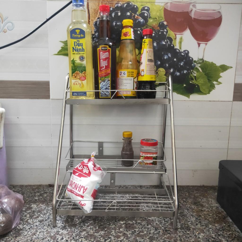 Kệ gia vị Inox Cầu Thang 3 tầng ống